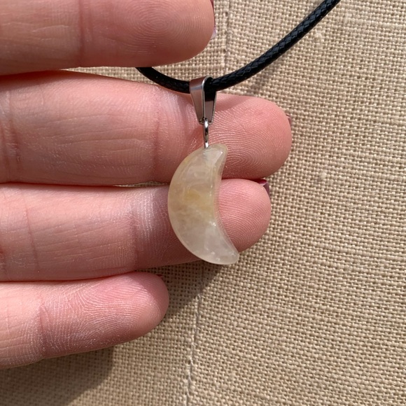 Handmade Genuine Stone Moon Amulet Necklace - Picture 5 of 12